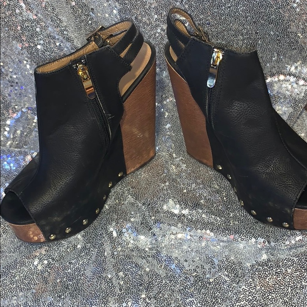 Wedges - Picture 4 of 4